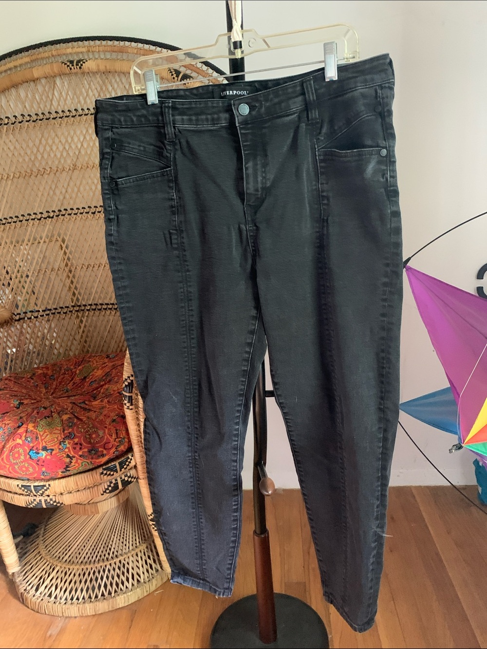 Liverpool Women's Skinny Ankle Jeans in Black